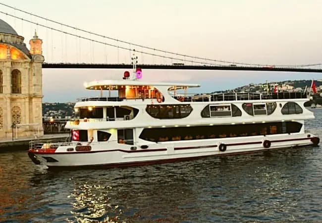 Bosphorus Cruise with Dinner & Show